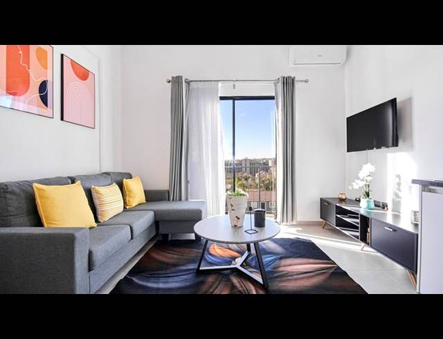 1 BEDROOM APARTMENT FOR SALE IN FERNDALE